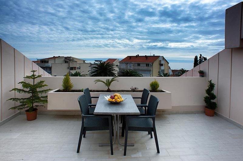 Seaside Apartments Petrovac Exterior photo