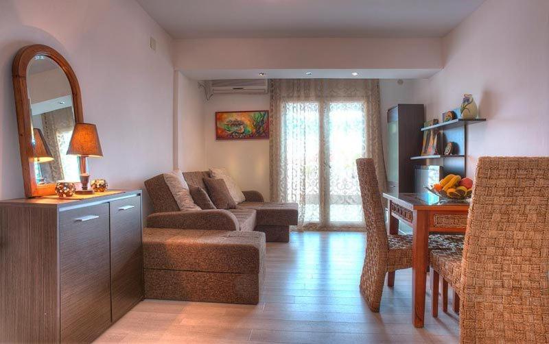 Seaside Apartments Petrovac Room photo