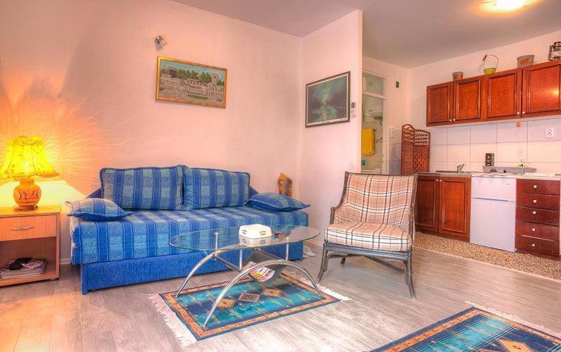 Seaside Apartments Petrovac Room photo