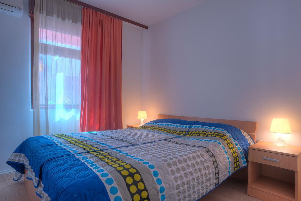 Seaside Apartments Petrovac Room photo